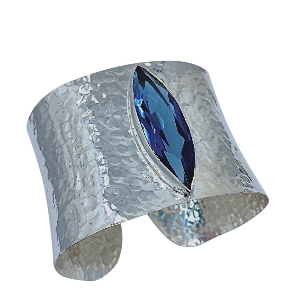 Hammered Wide Single Stone SS Cuff Bracelet